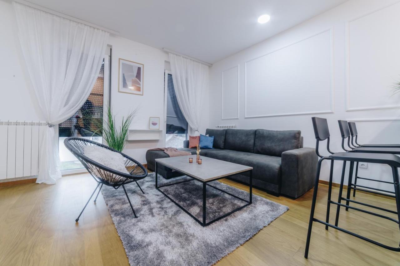 Lust Premium Apartments Крагуєваць Екстер'єр фото